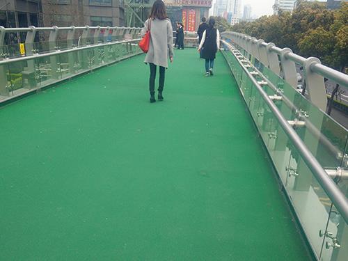 天橋聚脲防水